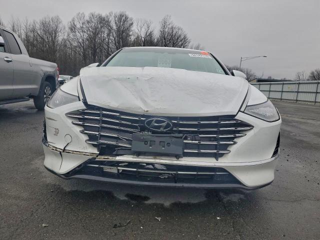 Hyundai SONATA Hybrid Image 7