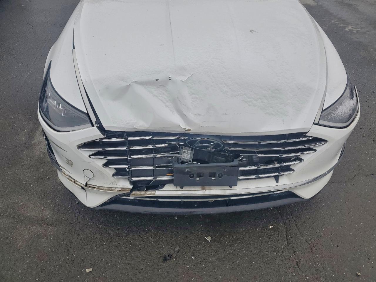 Hyundai SONATA Hybrid Image 9