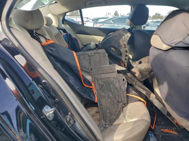 Nissan Maxima 3.5s Image 10