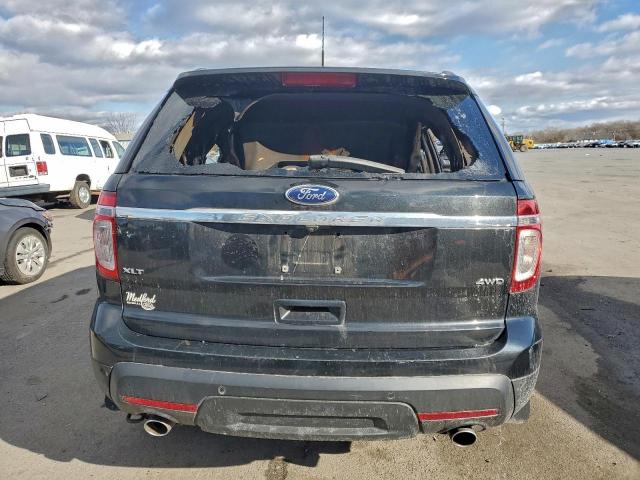 Ford Explorer Xlt Image 7