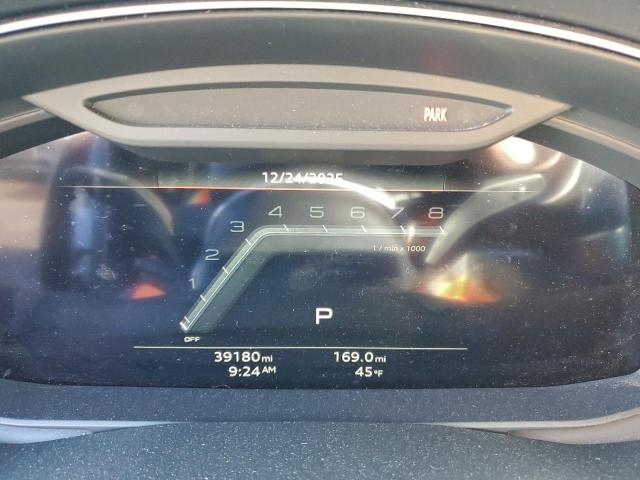 Audi Sq Premium Plus Image 13