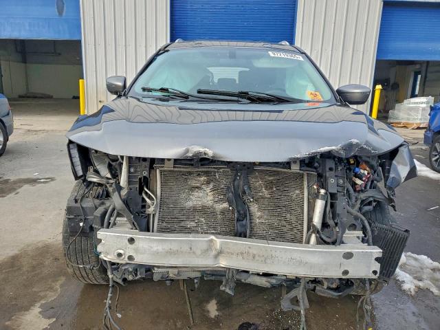 Nissan Pathfinder S Image 8