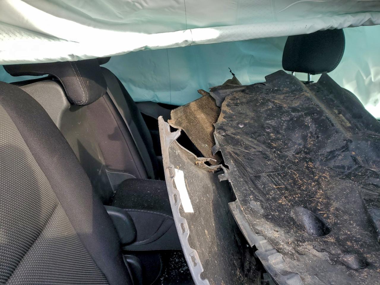 Nissan Pathfinder S Image 9