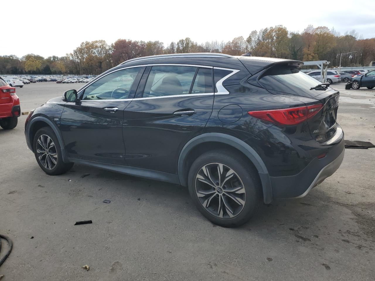 Infi QX30 Base Image 13