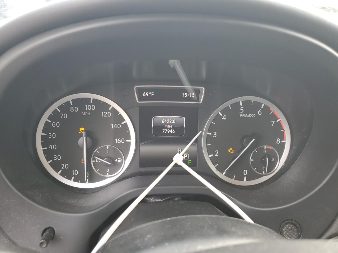 Infi QX30 Base Image 8