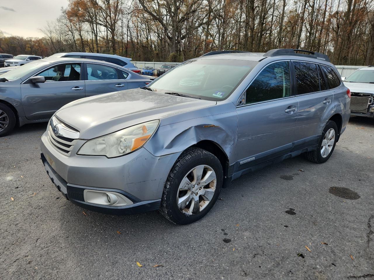 Subaru Outback 2.5i Premium Image 1