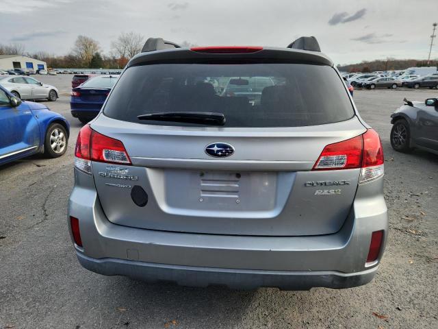 Subaru Outback 2.5i Premium Image 5