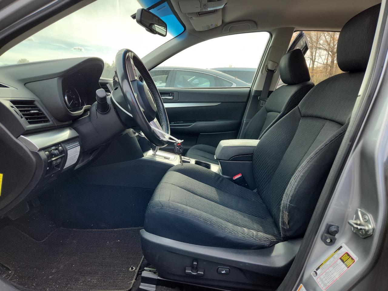 Subaru Outback 2.5i Premium Image 9