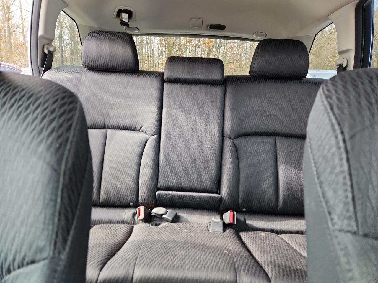 Subaru Outback 2.5i Premium Image 10