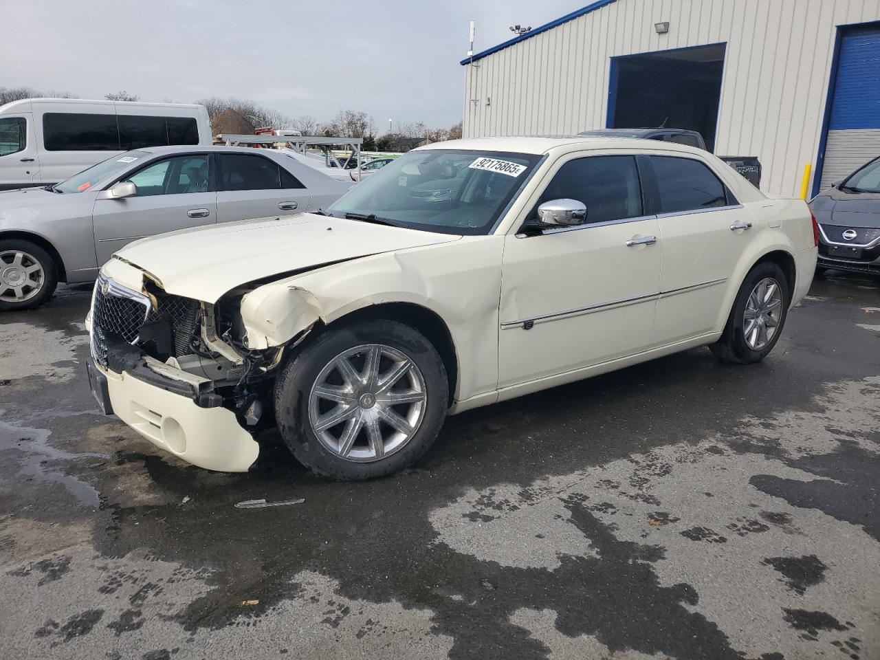 Chrysler 300 Image 1