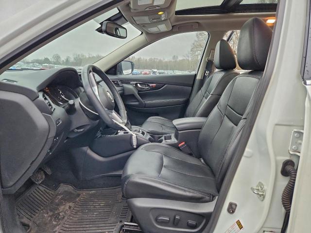 Nissan Rogue S Image 2