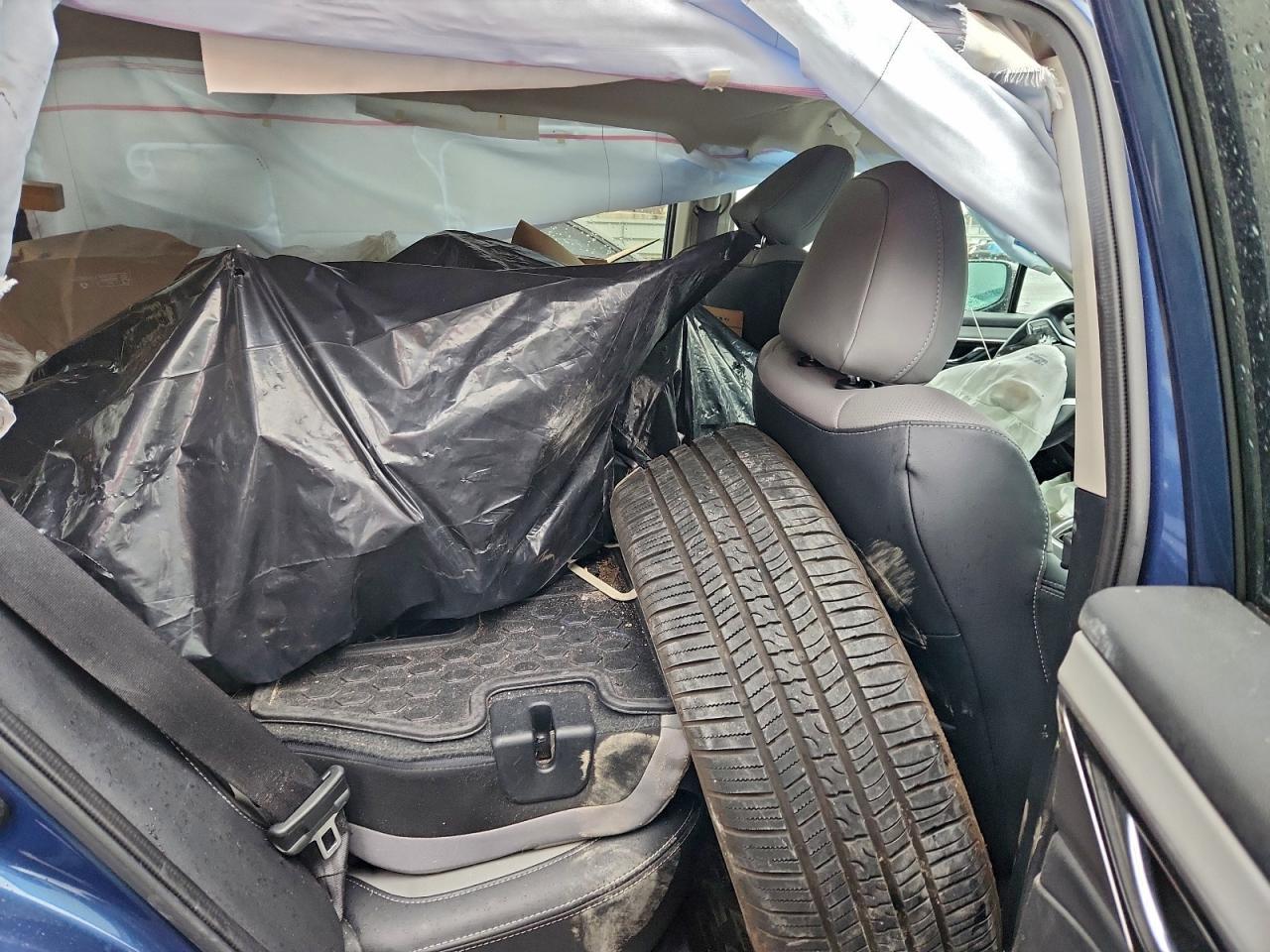 Subaru Outback Limited Image 7