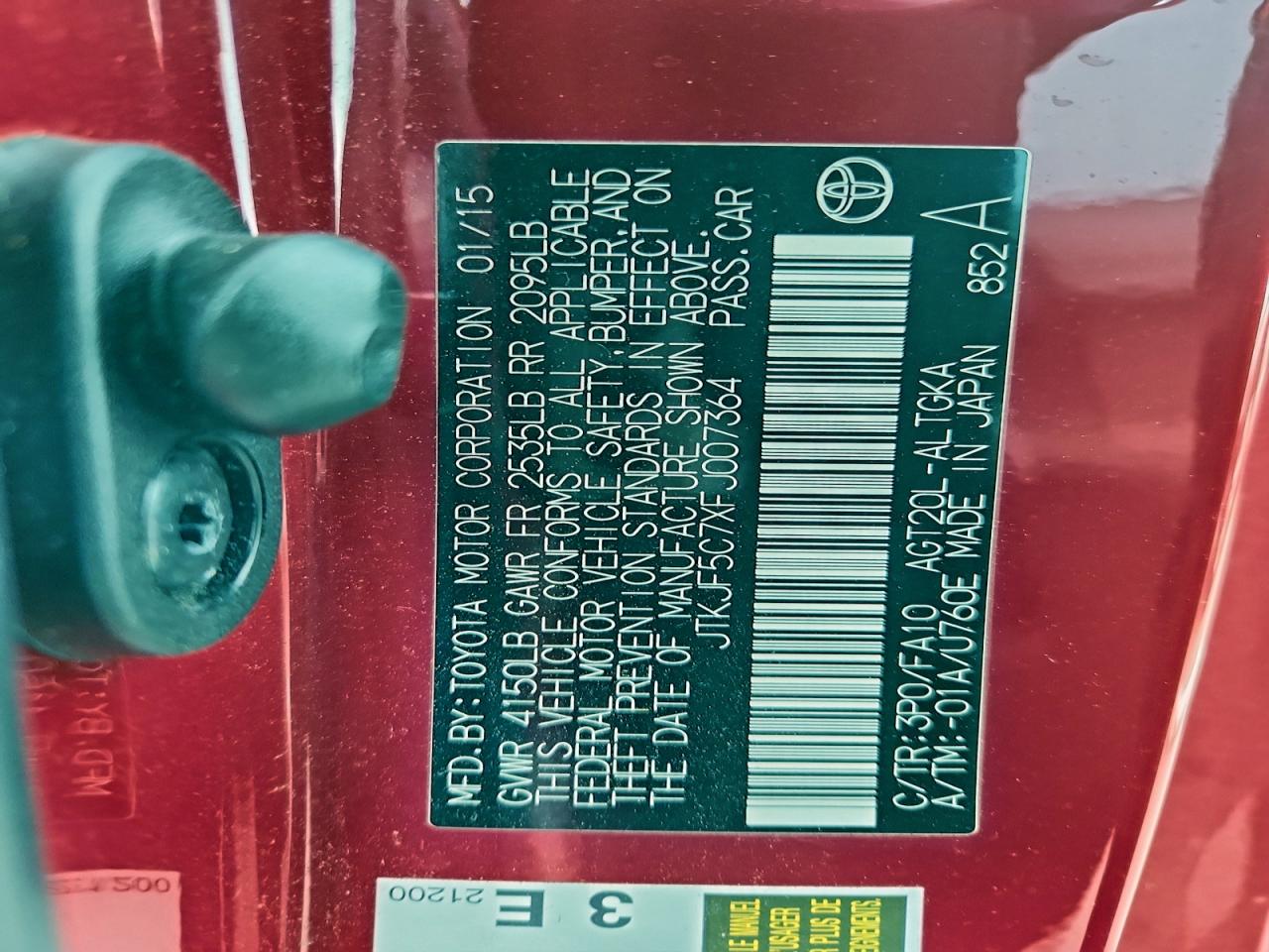 Toyota Scion Image 13