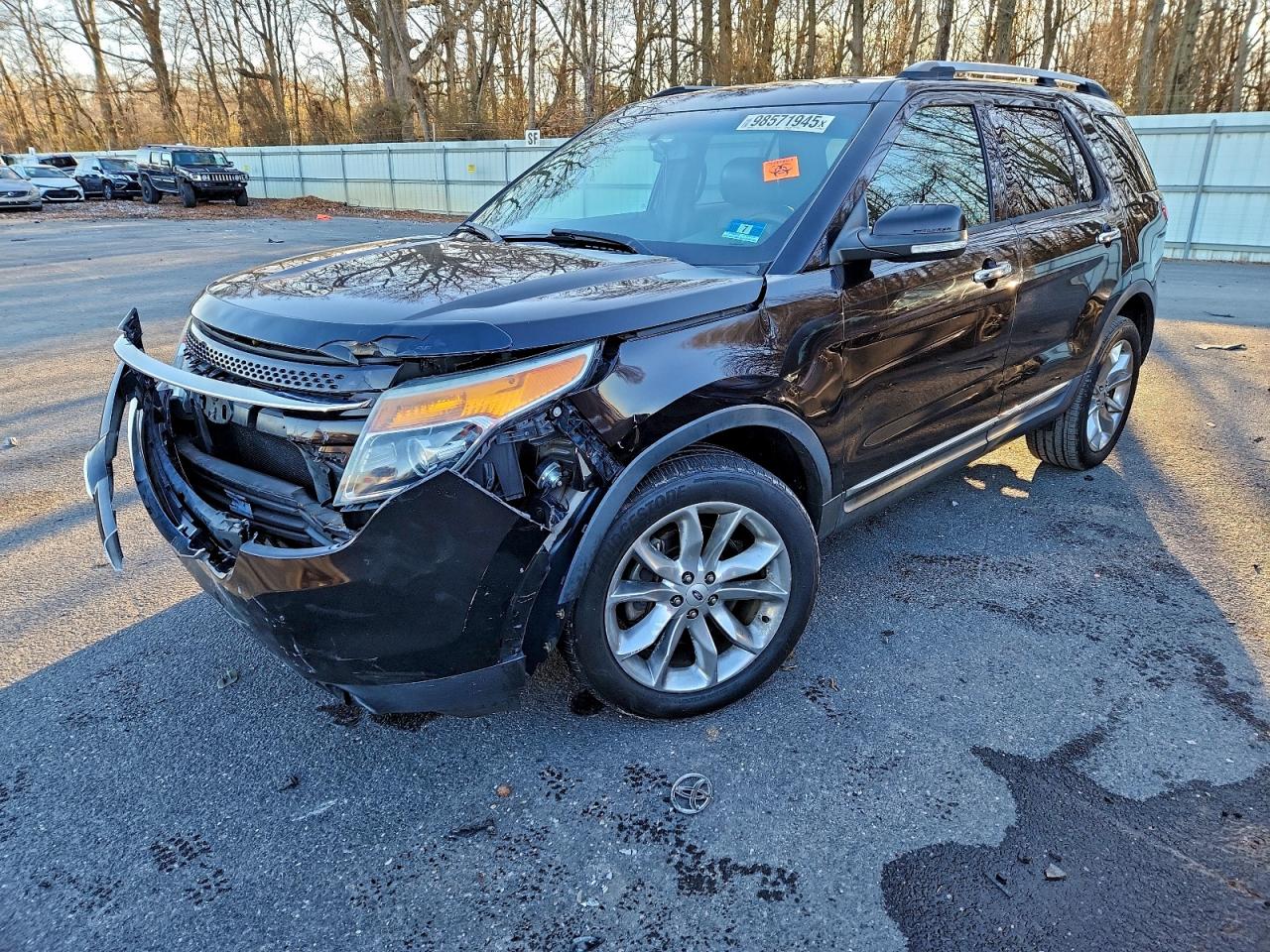 Ford Explorer Limited Image 1