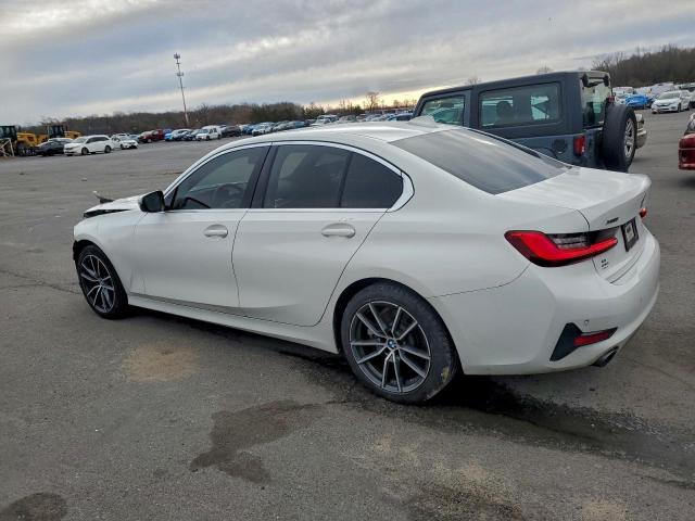 BMW 3 Series Image 4