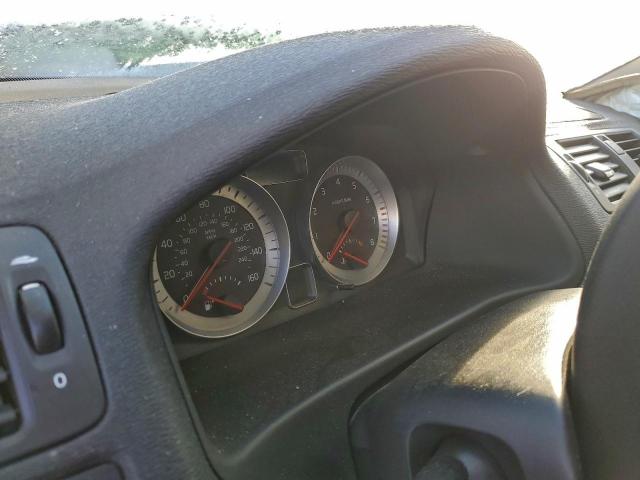 Volvo C70 T5 Image 7