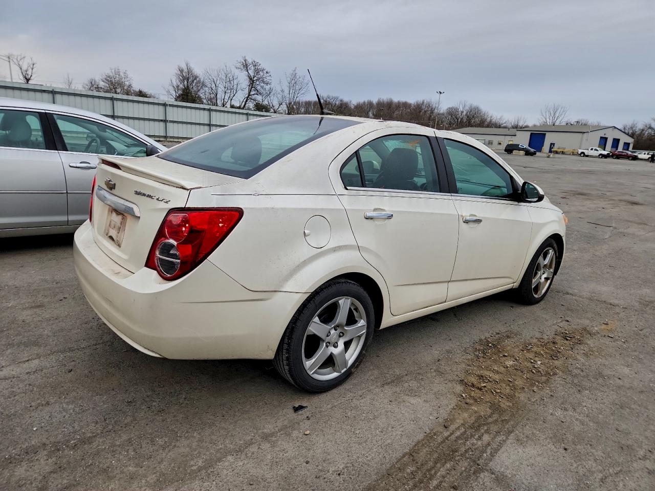 Chevrolet Sonic Ltz Image 6