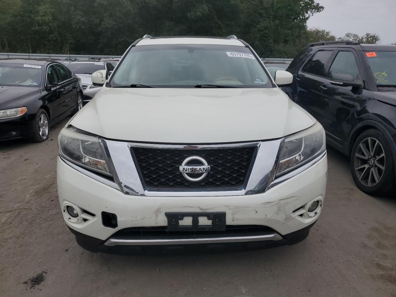 Nissan Pathfinder S Image 5