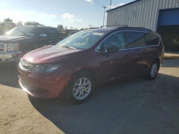  Salvage Chrysler Pacifica