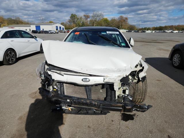 Kia Cadenza Premium Image 5