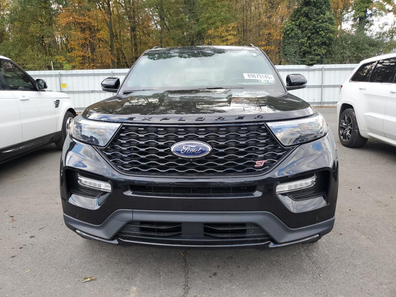 Ford Explorer St Image 12