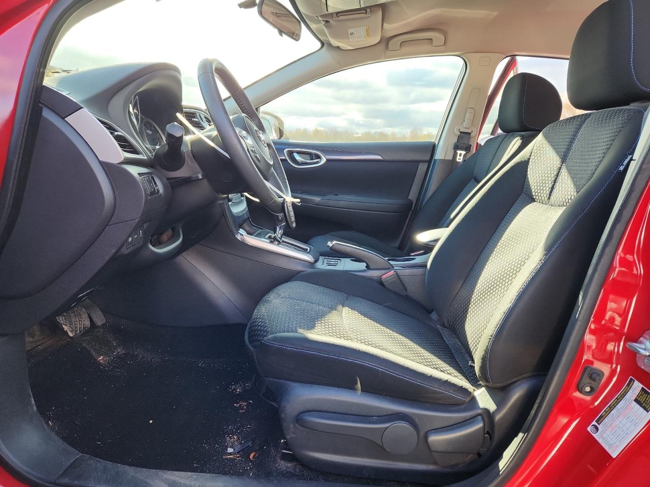 Nissan Sentra S Image 4