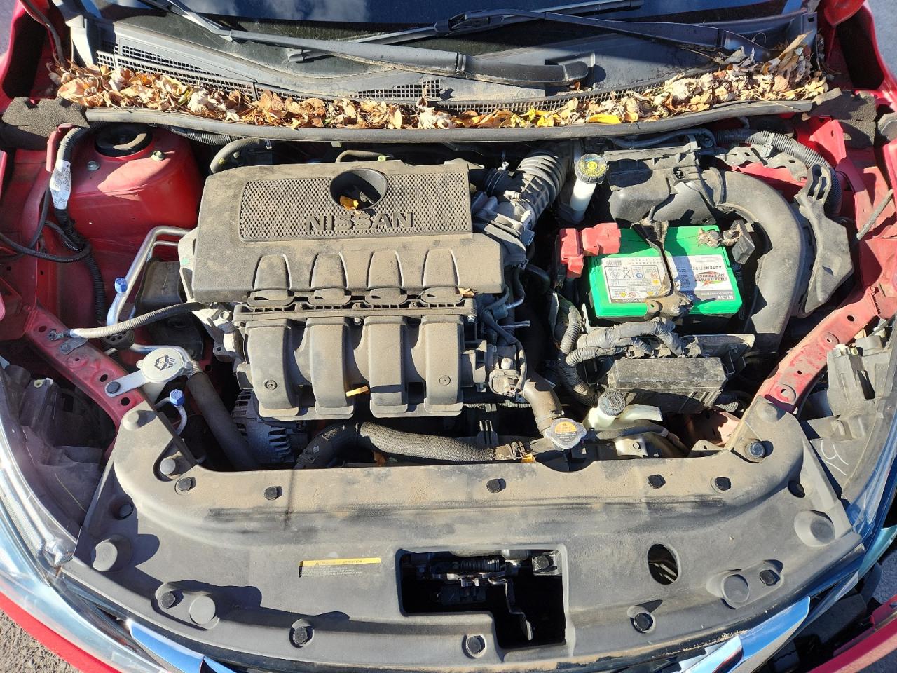 Nissan Sentra S Image 8