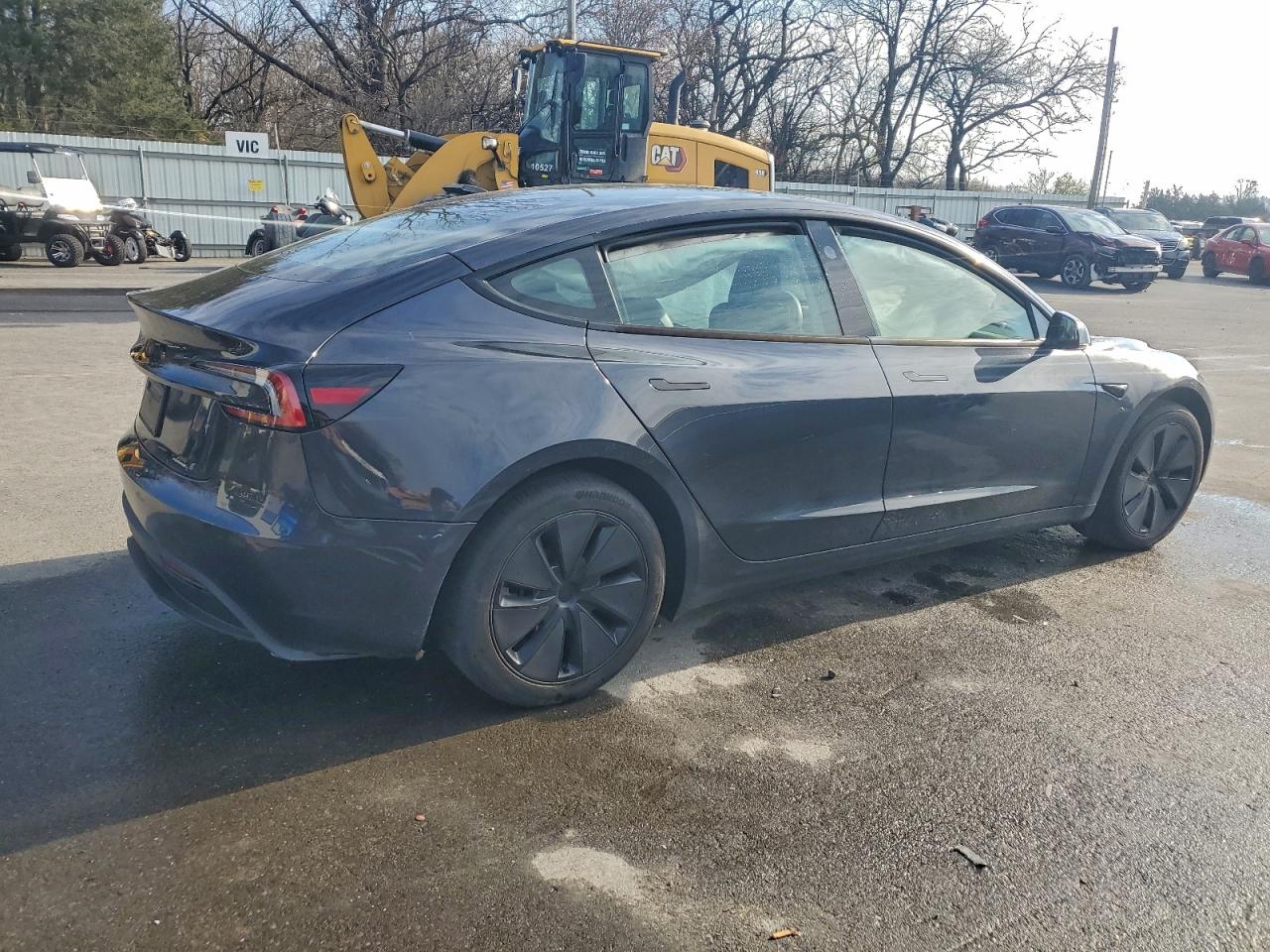 Tesla Model 3 Image 5