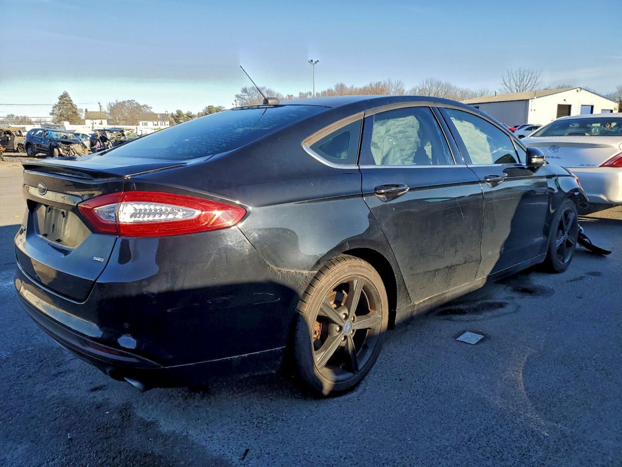 Ford Fusion Se Image 3