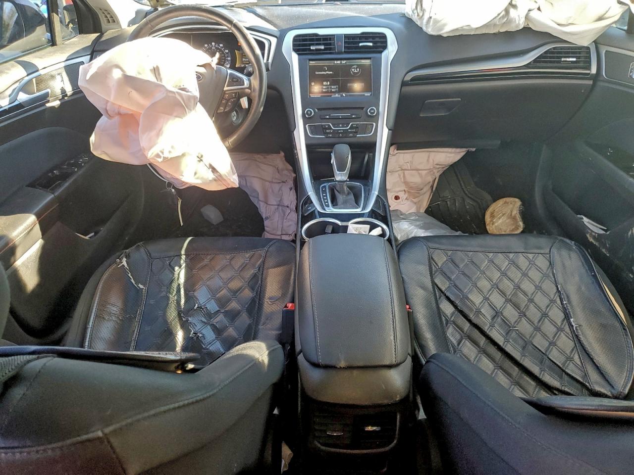 Ford Fusion Se Image 8