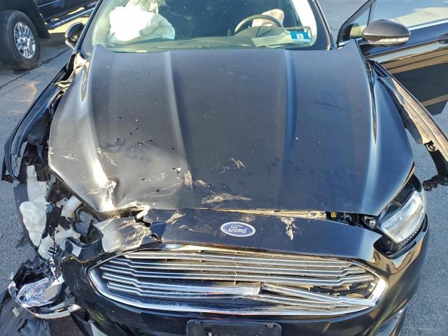 Ford Fusion Se Image 6