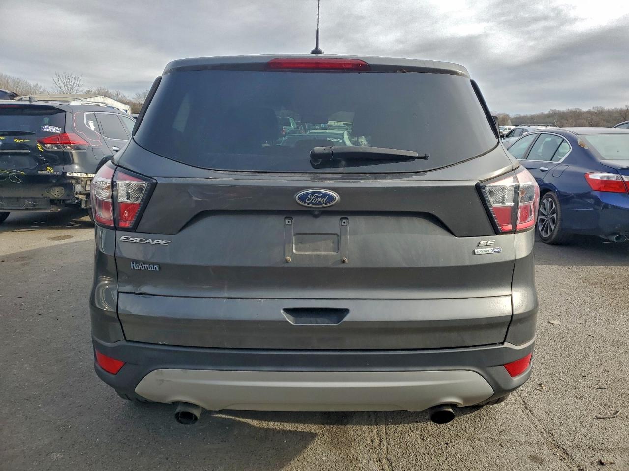 Ford Escape Se Image 7