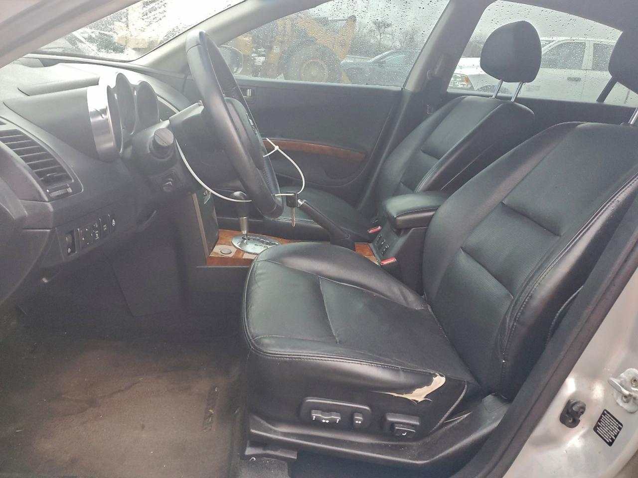 Nissan Maxima Se Image 4