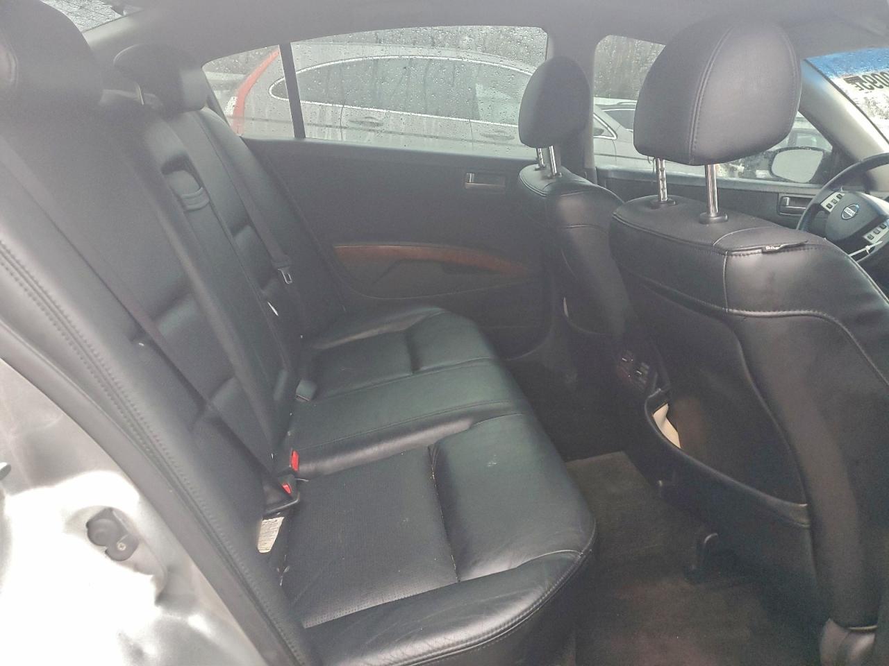 Nissan Maxima Se Image 8