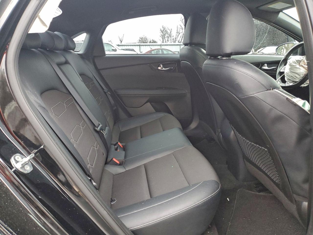 Kia Forte Gt Line Image 9