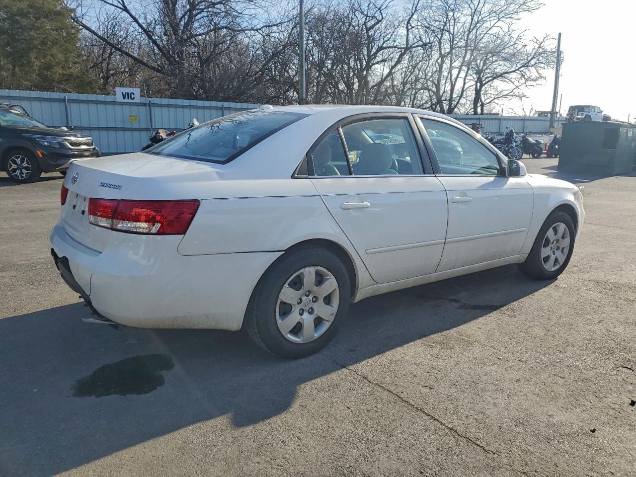 Hyundai SONATA Gls Image 12