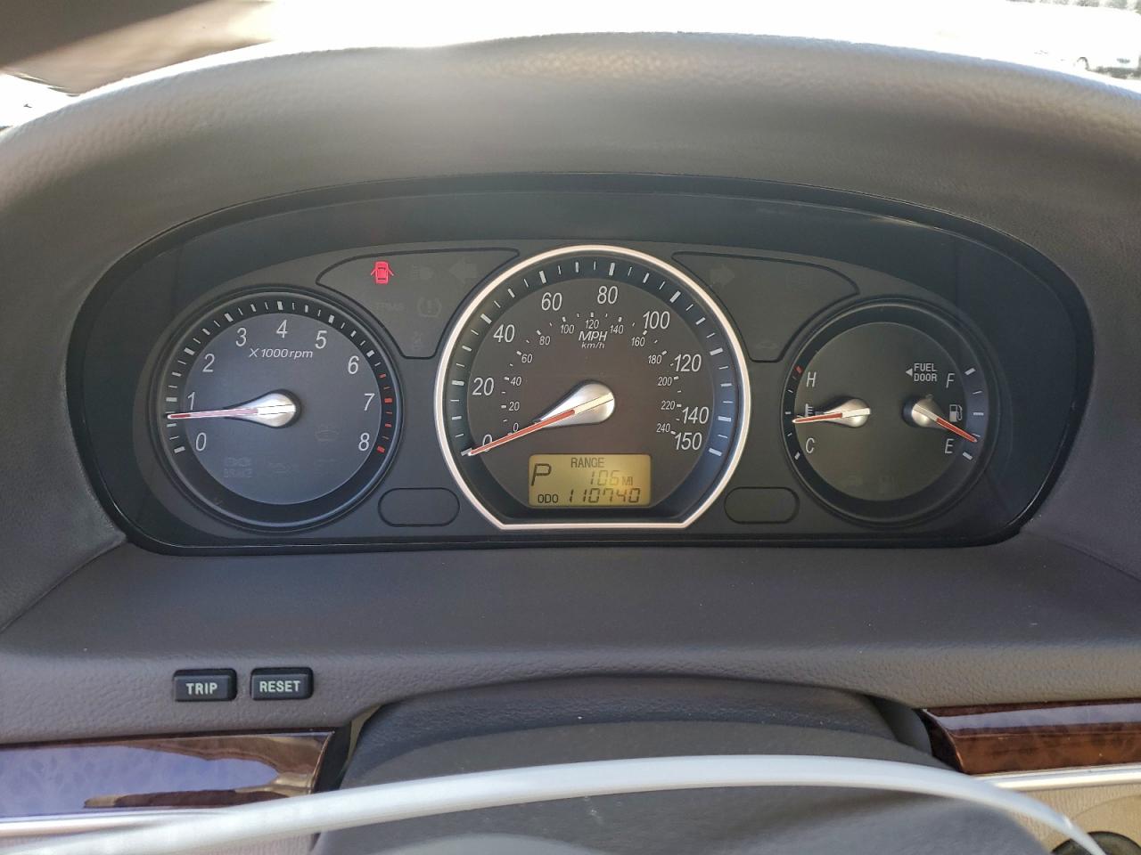 Hyundai SONATA Gls Image 3