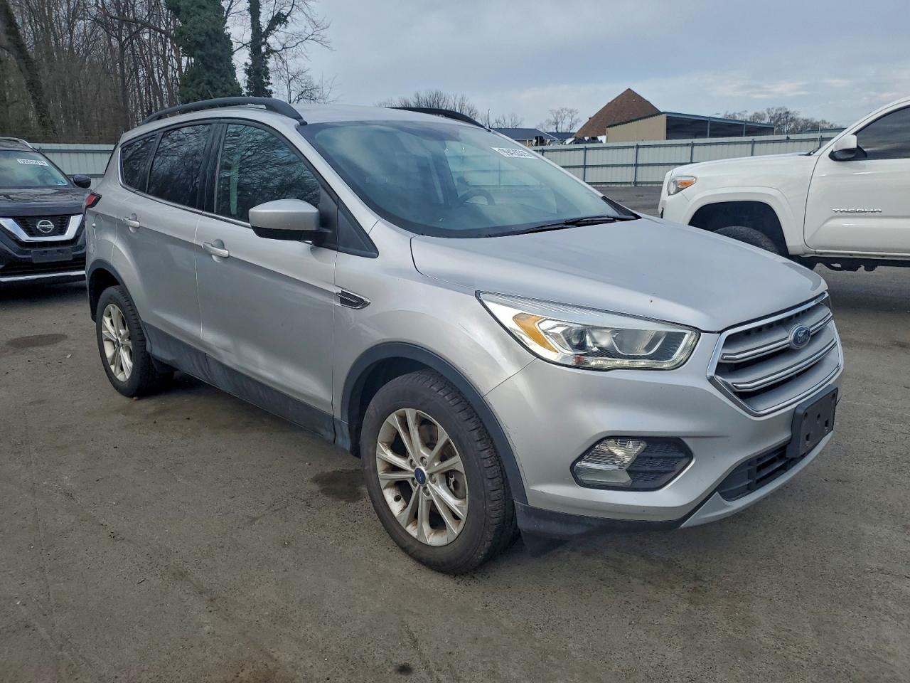 Ford Escape Se Image 11