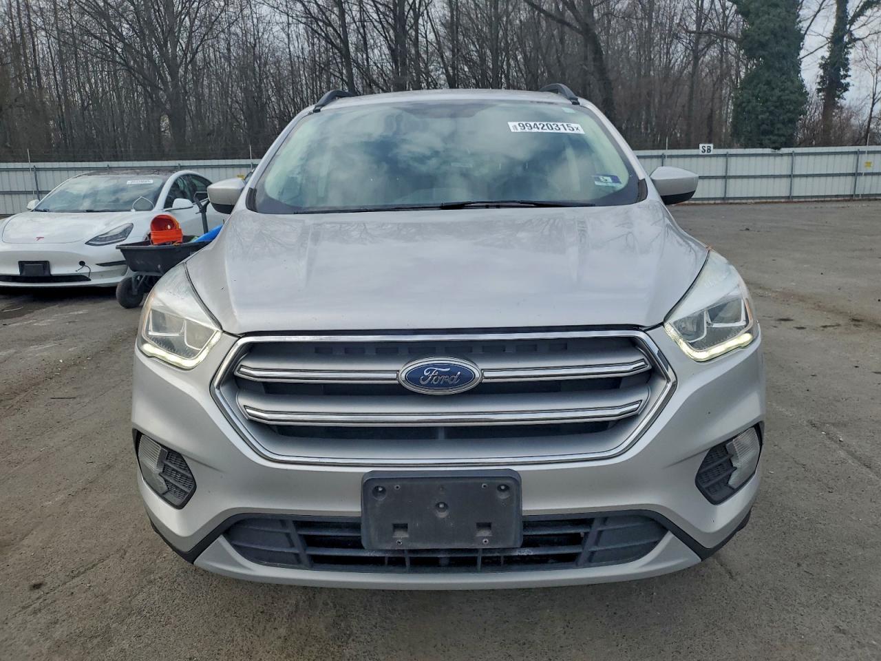Ford Escape Se Image 8