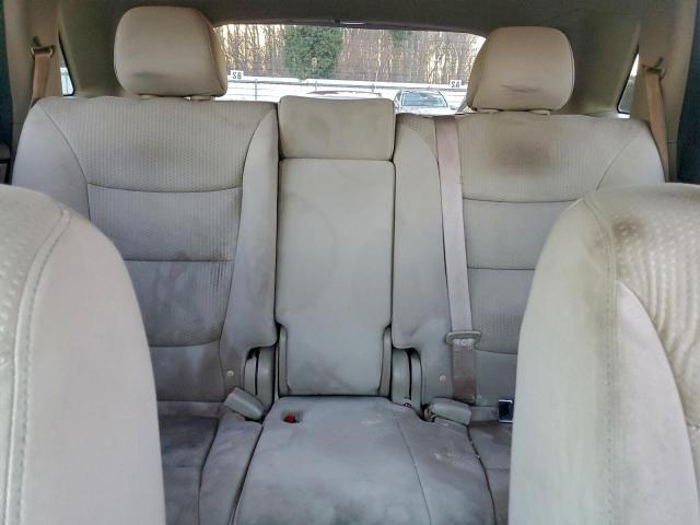 Kia Sorento Base Image 6