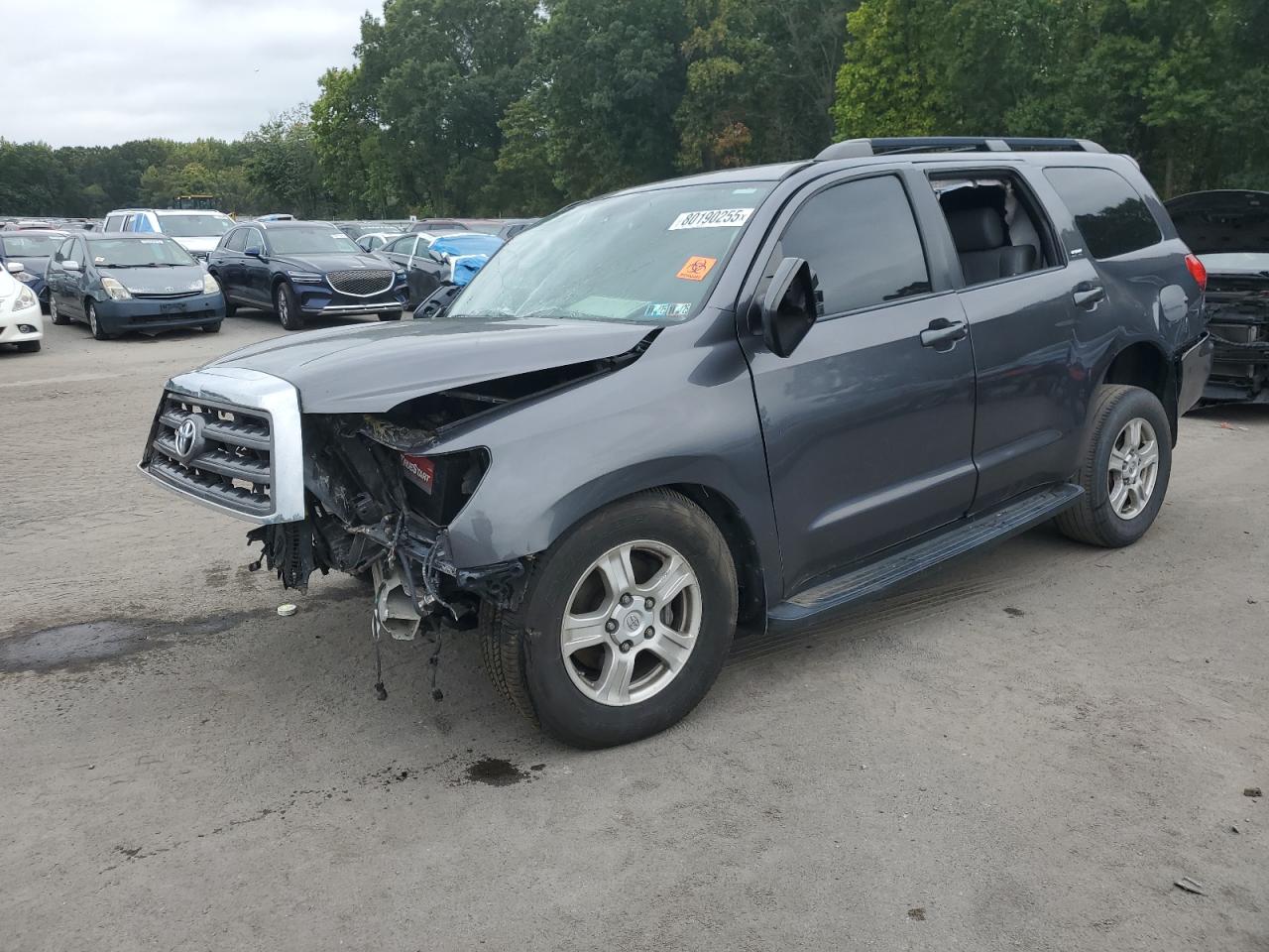 Toyota Sequoia Sr5 Image 1