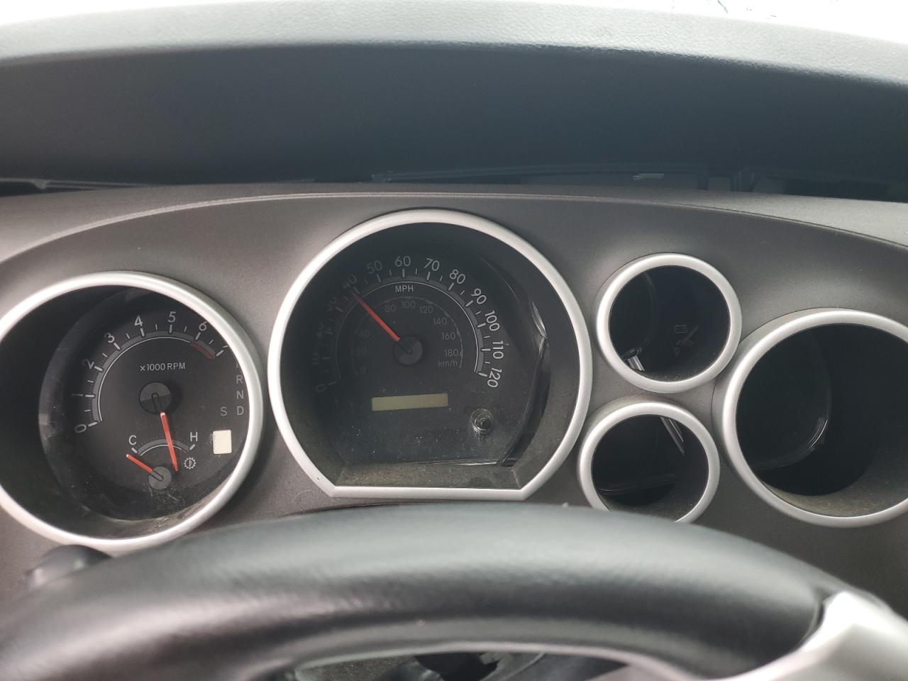 Toyota Sequoia Sr5 Image 7