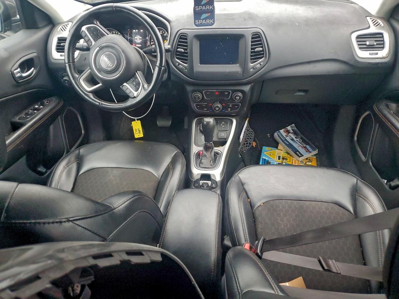 Jeep Compass Latitude Image 8