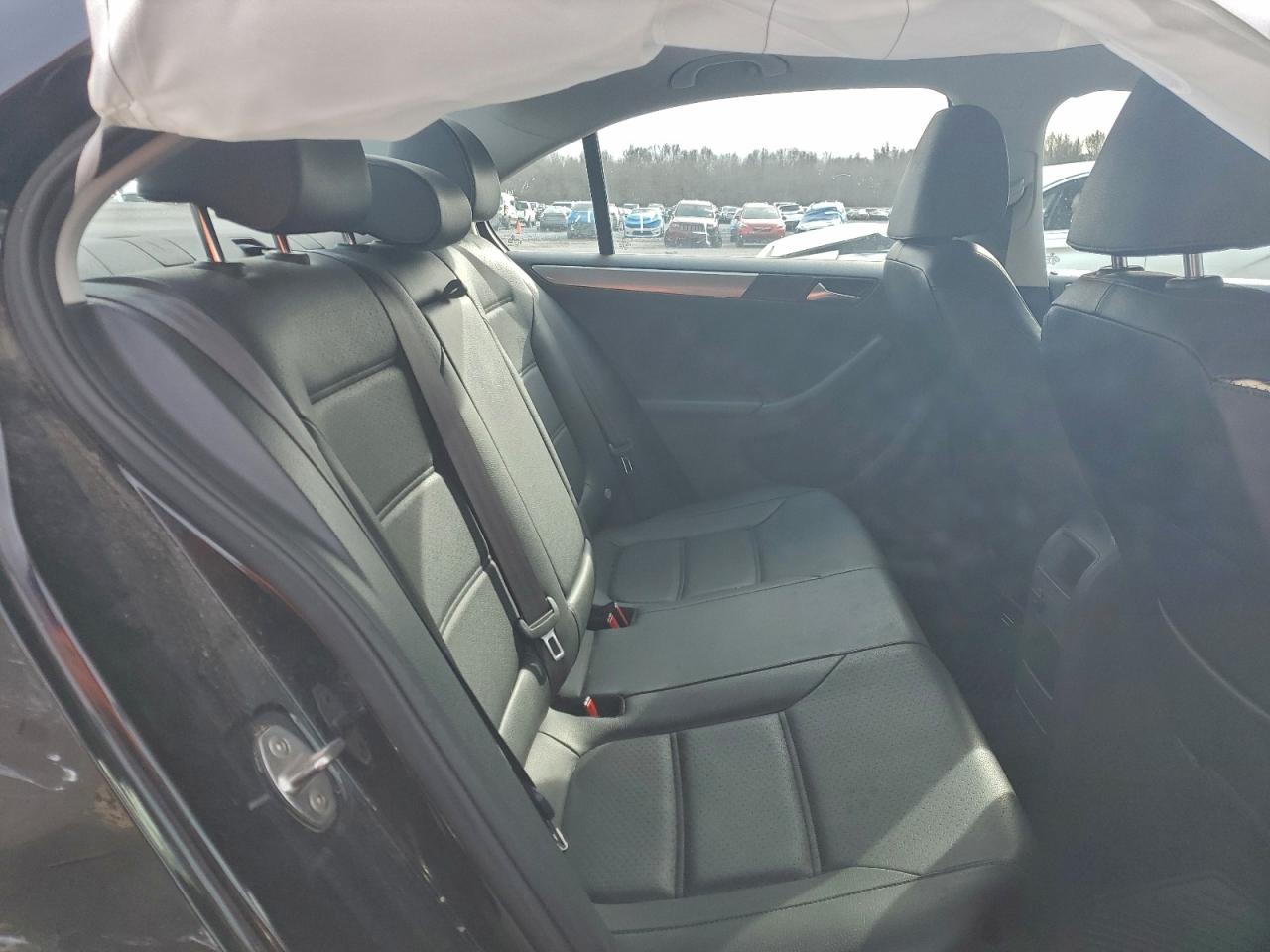 Volkswagen Jetta Se Image 7