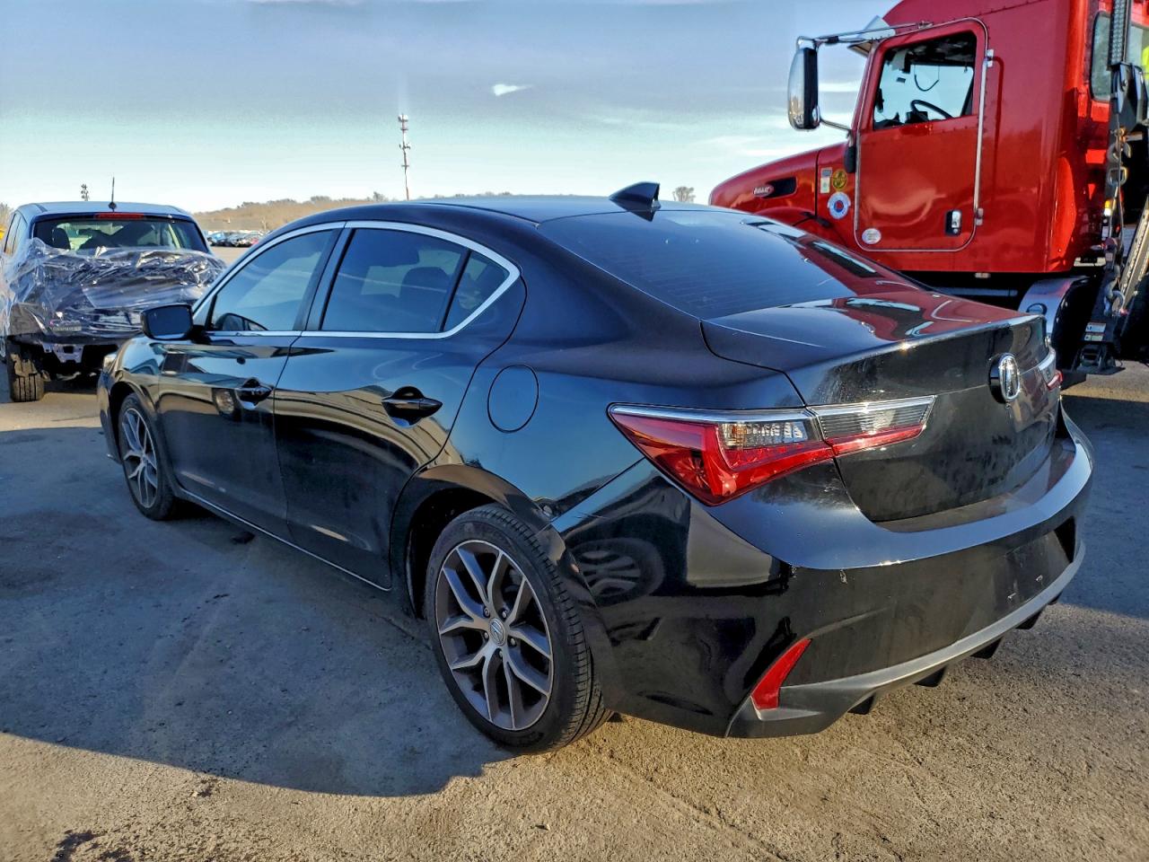 Acura ILX Premium Image 2