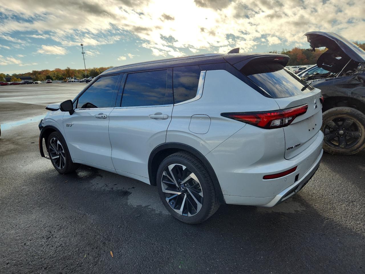 Mitsubishi Outlander Sel Image 14