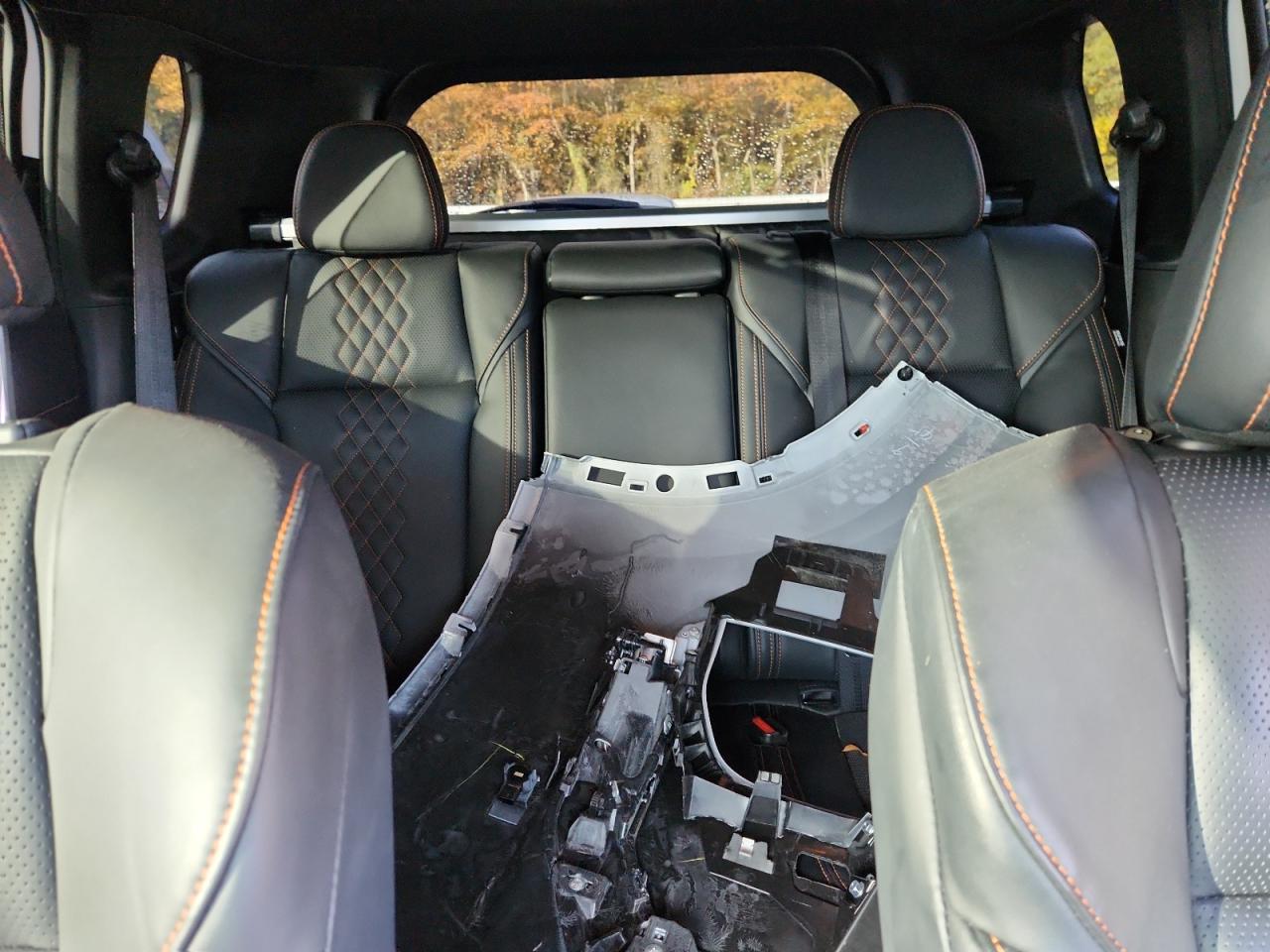 Mitsubishi Outlander Sel Image 12