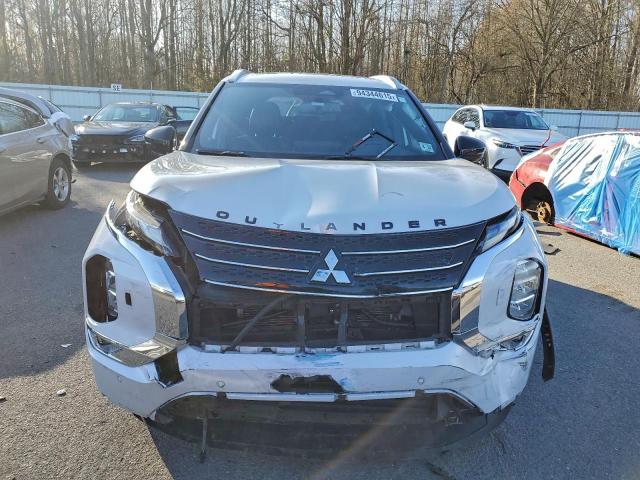 Mitsubishi Outlander Sel Image 13