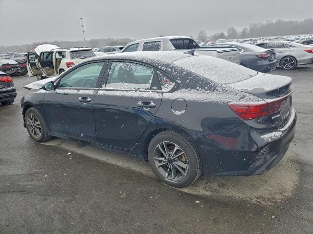 Kia Forte Lx Image 2