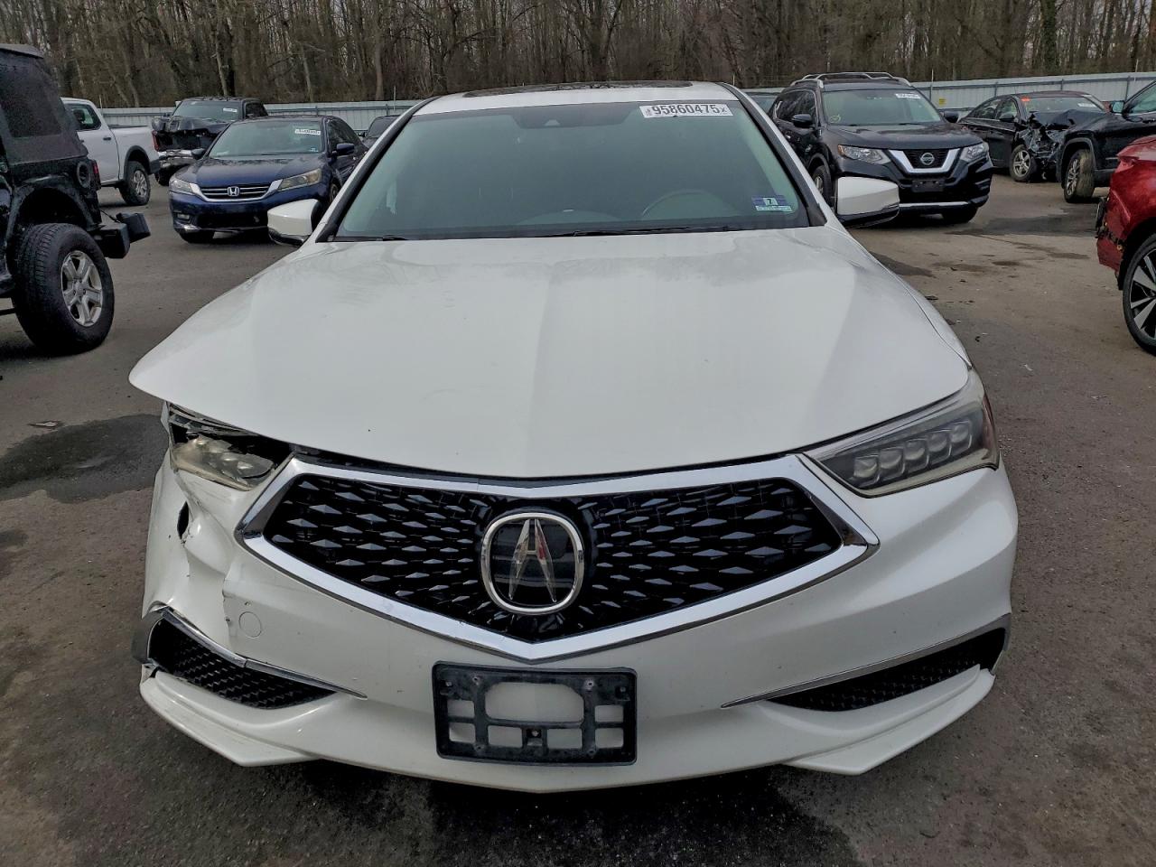 Acura TLX Image 2